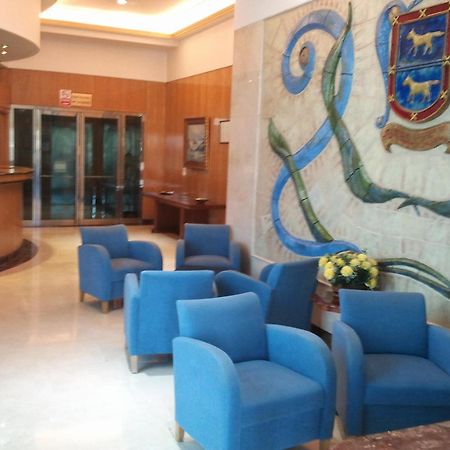 Hotel Ciudad De Fuenlabrada Bagian luar foto