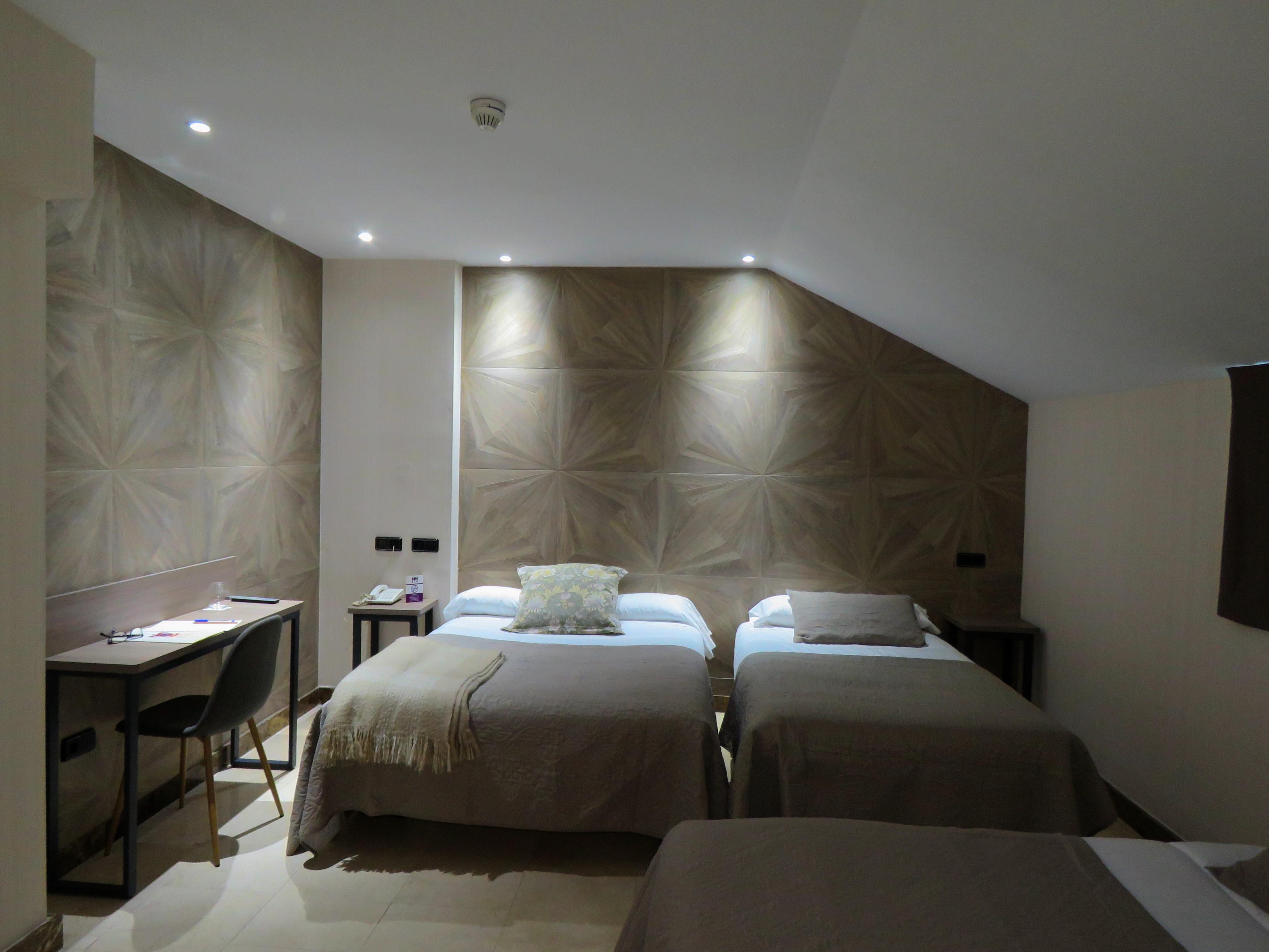 Hotel Ciudad De Fuenlabrada Bagian luar foto