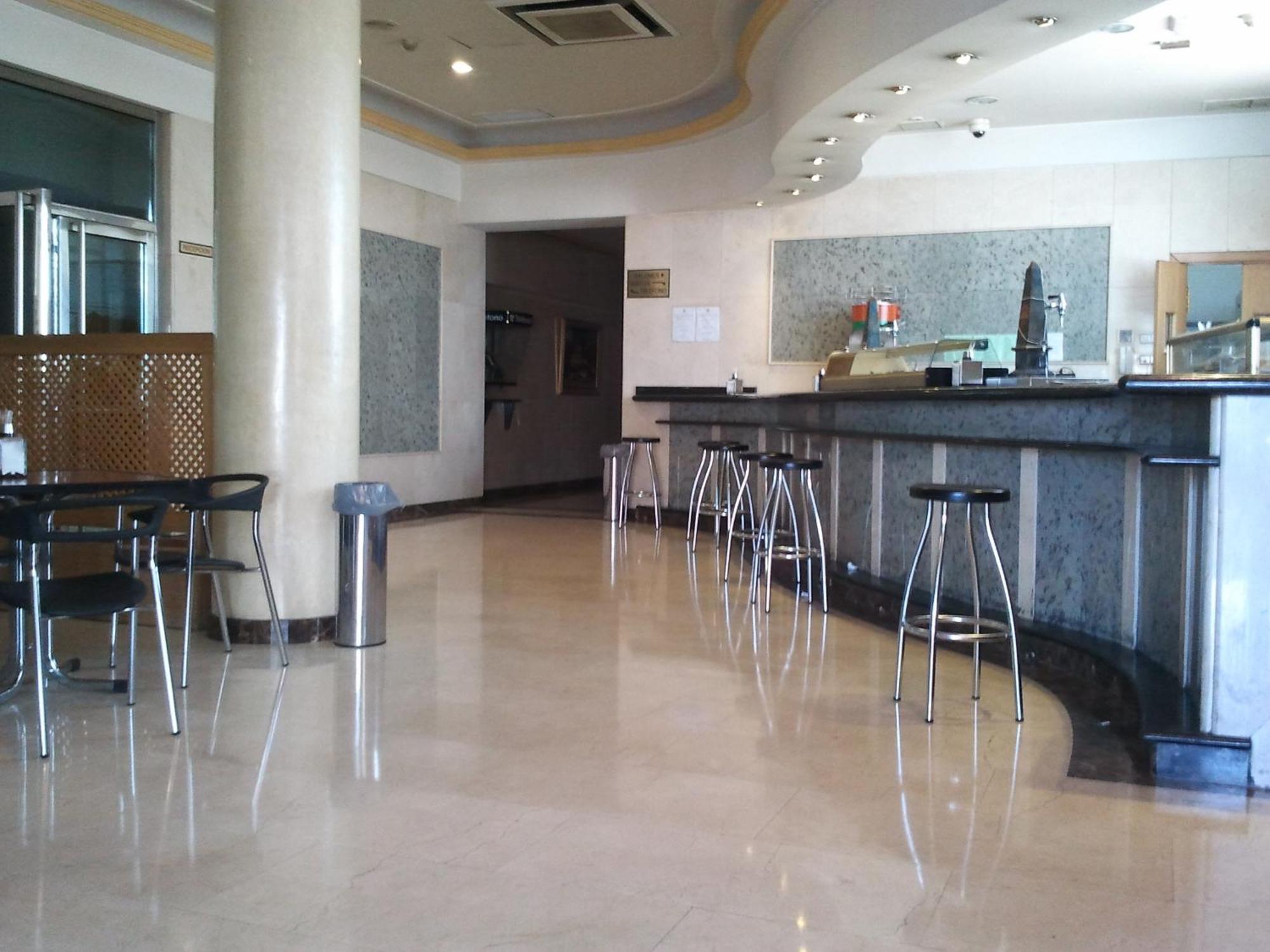 Hotel Ciudad De Fuenlabrada Bagian luar foto
