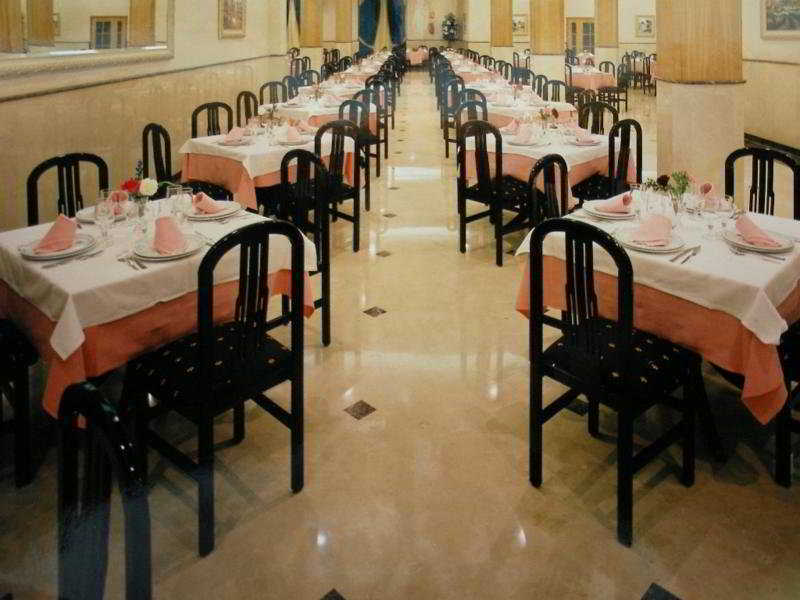 Hotel Ciudad De Fuenlabrada Bagian luar foto