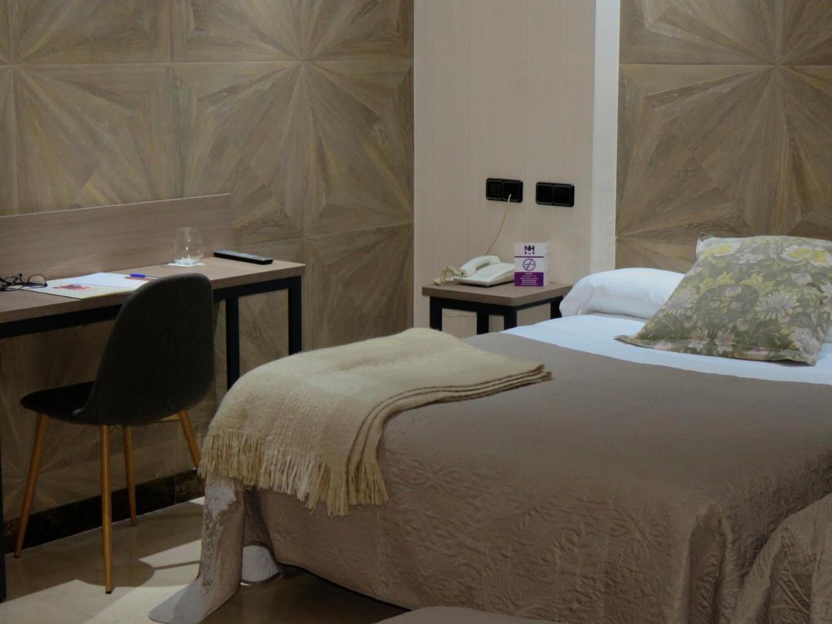 Hotel Ciudad De Fuenlabrada Bagian luar foto